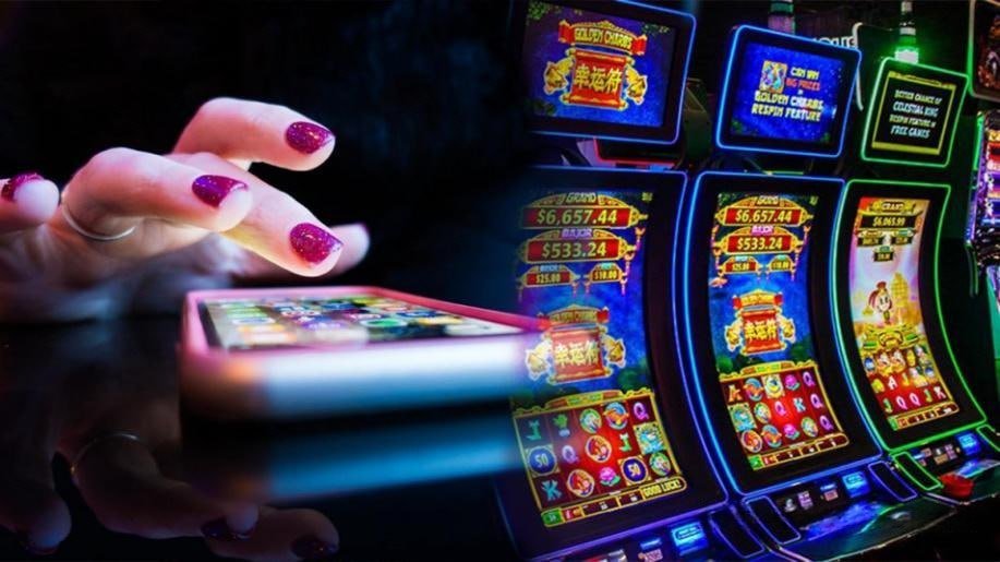 Giao diện game slot và live casino go33 trên điện thoại tiếng Việt